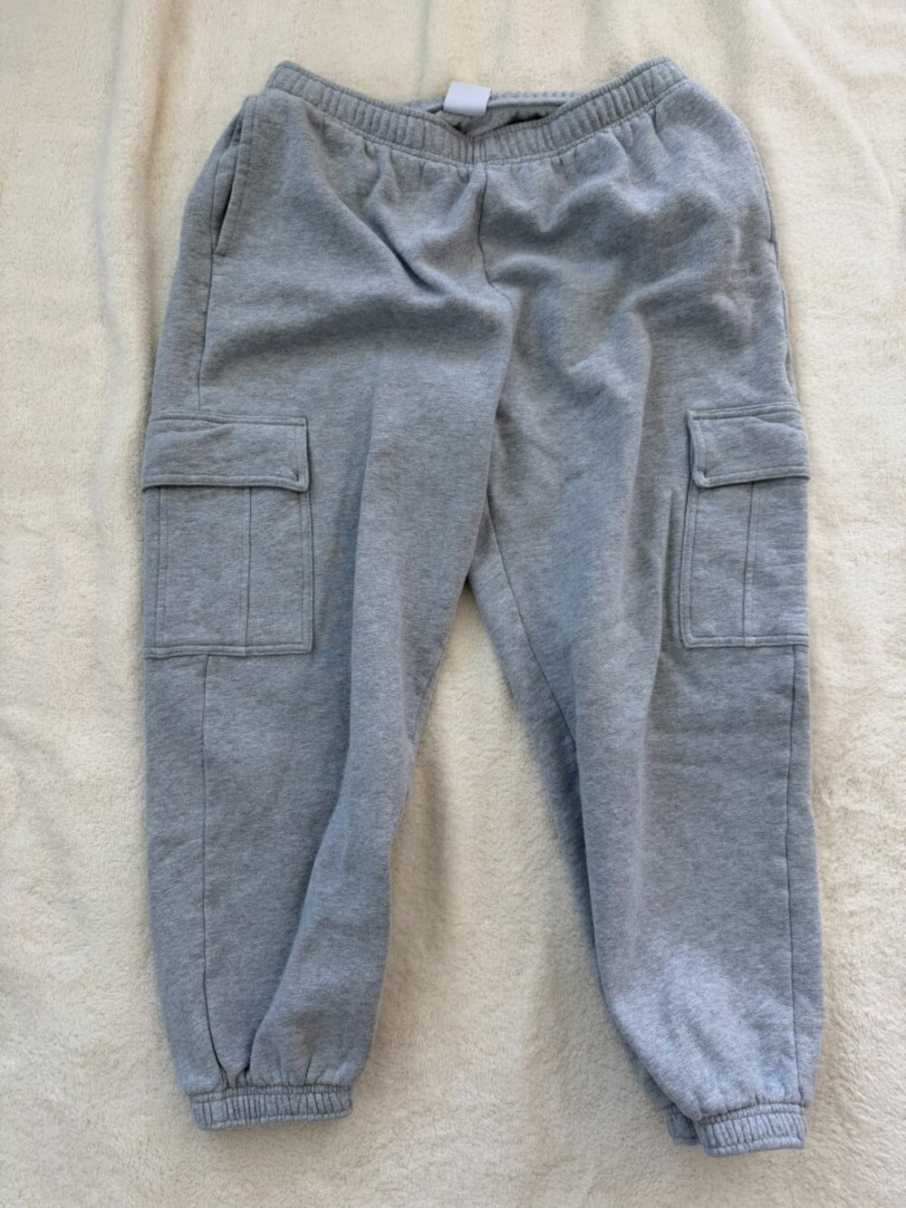 Aritzia - Sweat Fleece - Cozy Fleece - Cargo Jogger - L - Heather Grey